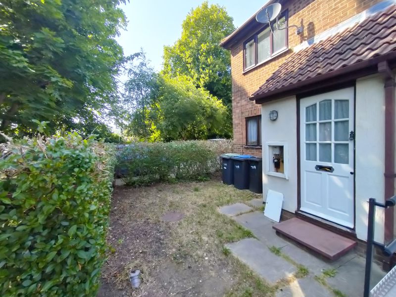 Photo 4- click for photo gallery